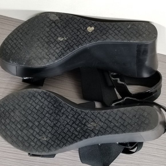 Charles David Feature Wedge Sandals, Black, Womens Size 8 M - Picture 10 of 13